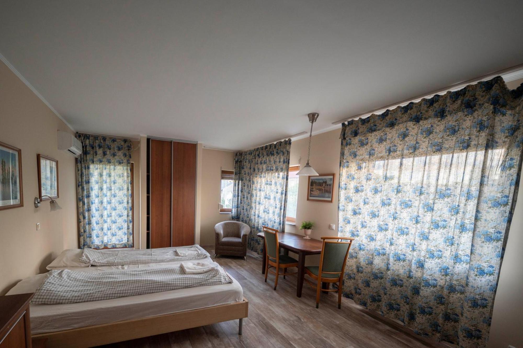 Carolina Apartman Budapest Exterior photo